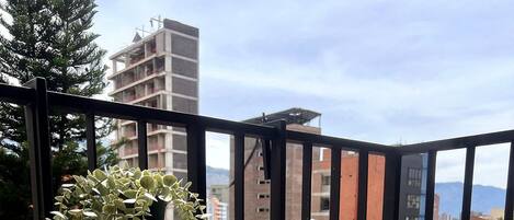 Deluxe Apartment | Property grounds