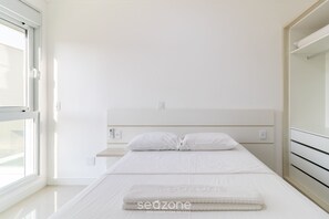 เบสิกอพาร์ทเมนท์ | 3 ห้องนอน