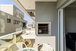 Terrace/patio - Apt w/ BBQ 1km From Jurere Beach - Les106 (Florianópolis)