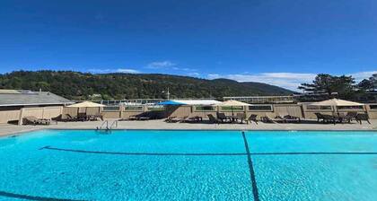 Boat Rental at Marina_Heated Pool_Ocean Views