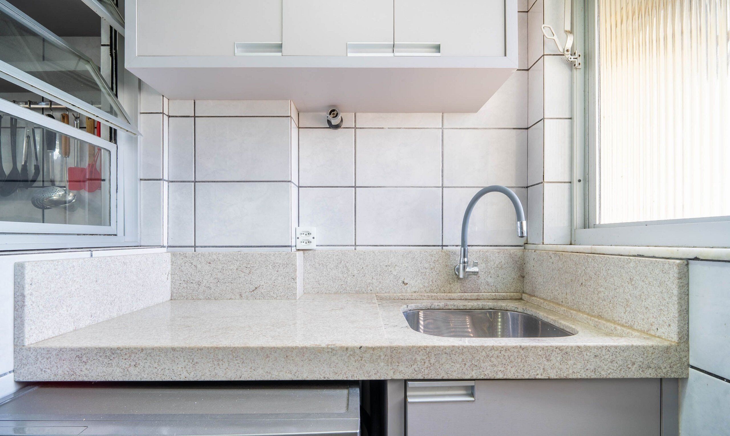 Basic Apartment | Private kitchen
