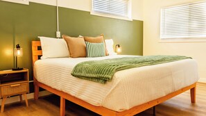 4 chambres, fer et planche à repasser, Wi-Fi, draps fournis