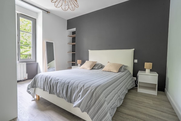 2 bedrooms, free WiFi, bed sheets