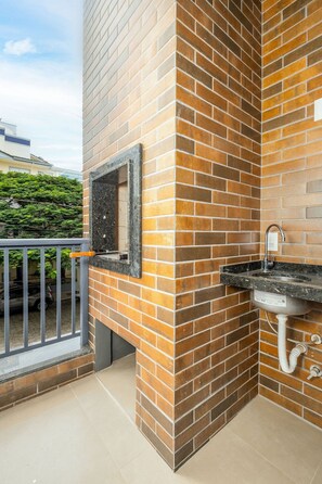 Basic Apartment | Property grounds - Apt w/ Swimming Pool 6min From Jurere Beach Jpr217 (Florianópolis)