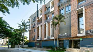 Apartamento básico | Fachada