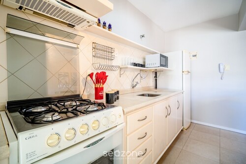 2 Bedroom Apart in the Center of Floripa Jfm0101