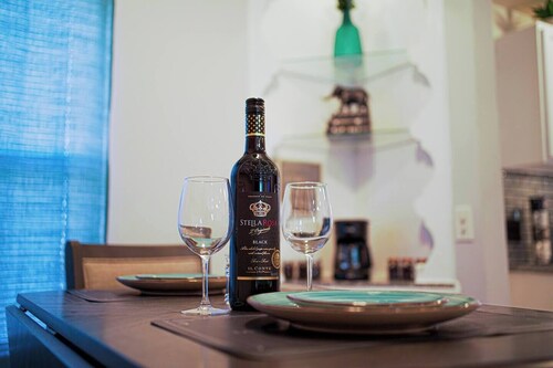 Comfort stay, with Luxe feel. Come pamper yourself