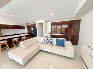 Televisie en een kantoor