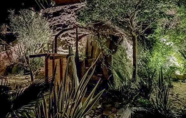 Enceinte de lâhĂ©bergement