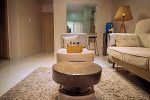 Interior - Cozy 2bedroom apartment (Lagos)