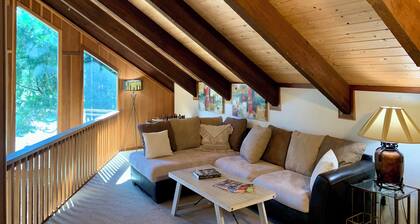 Awesome FLAT winter location in a 6-bedroom, 3-Full Bathroom Tahoe City Home!