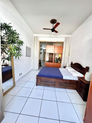 1 bedroom, WiFi, bed sheets