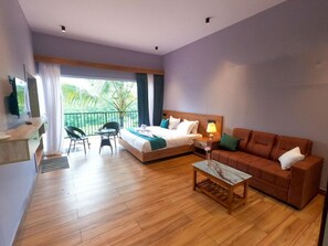 Executive Suite, Hill View | Desk, laptop workspace, free WiFi