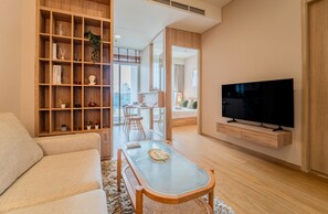 Living area - 5 Star Centric 1BD Apartment Sukhumvit (Krung Thep Maha Nakhon)