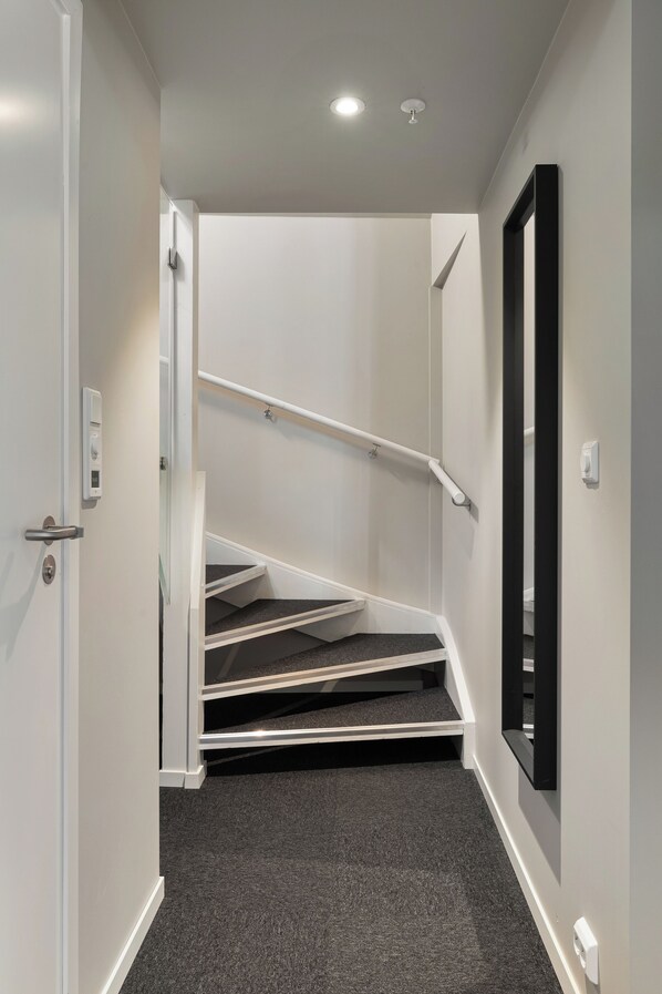 Apartment with city view - No. 4 | Blackout curtains, iron/ironing board, free WiFi