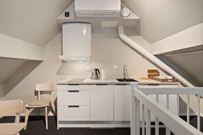 Apartment with city view - No. 2 | Blackout curtains, iron/ironing board, free WiFi