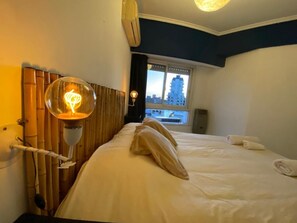 1 室のベッドルーム、アイロン / アイロン台、WiFi (無料)、ベッドシーツ
