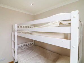 3 室のベッドルーム、客室ごとに異なる装飾、客室ごとに異なるインテリア、WiFi (無料)