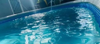 Lovely 2 Bedroom with EnSite Apartment and Pool