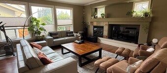 4-bedroom house in South Surrey with loads of space