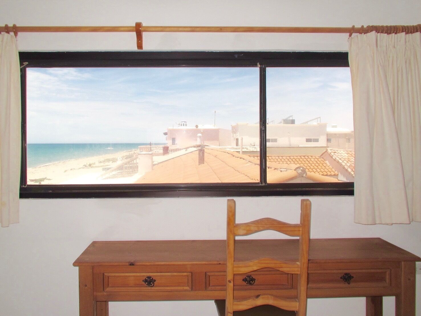 House, Multiple Beds, Patio, Beach View (E-10.5) | Interior