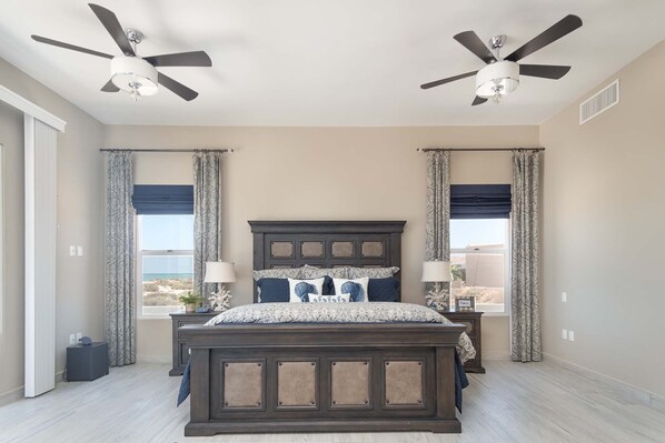 3 bedrooms, individually decorated, individually furnished, bed sheets