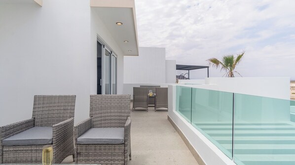 House, Multiple Beds, Pool Access, Pool View (Casa Atardecer) | Terrace/patio