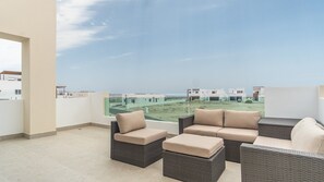 Casa, varias camas, acceso a la alberca, vista a la alberca (Casa Atardecer) | 4 habitaciones, decoración personalizada y muebles diferentes