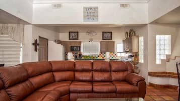 House, Multiple Beds, Balcony (Estrella del Mar) | Living area | Fireplace
