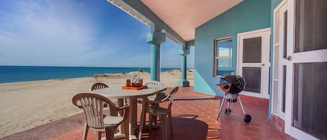 House, Multiple Beds, Patio (Casa L'italien) | Outdoor dining