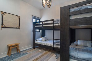 4 bedrooms, individually decorated, individually furnished, bed sheets
