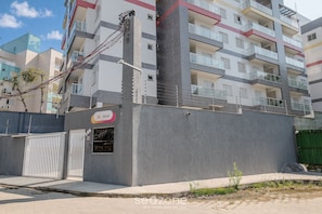 Exterior - Comfort and Leisure 500m From the Beach - Ire0022 (Ubatuba)