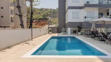 Apartamento básico | Piscina | Piscina externa