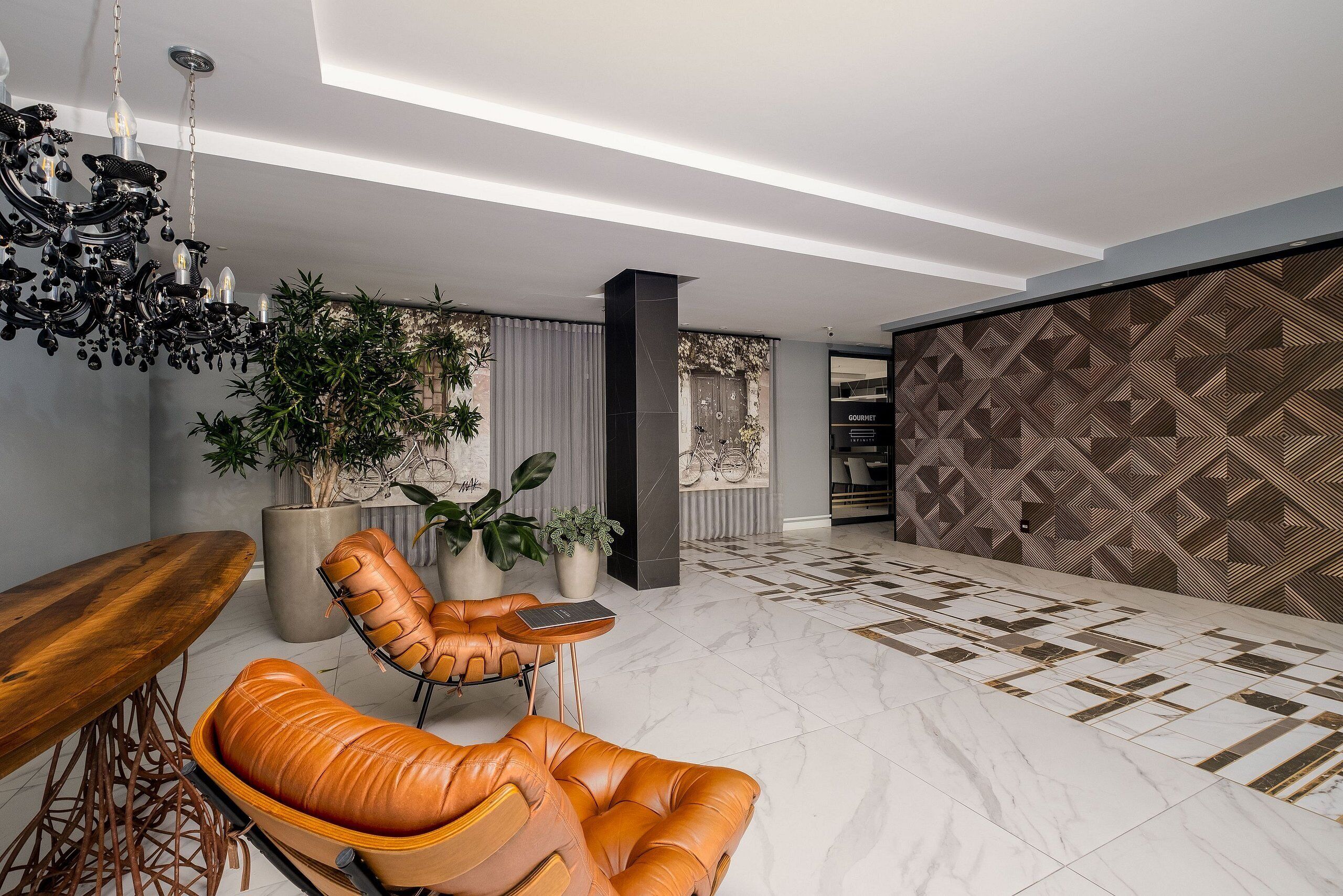 المنشأة من الداخل