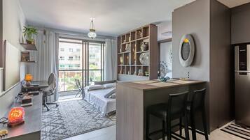 Apartament bàsic | 1 dormitori i escriptori