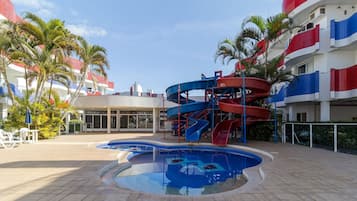 Basic-Apartment | Pool