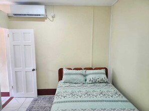 1 chambre, accès Internet, draps fournis