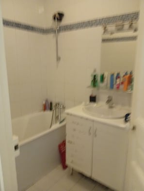 Hair dryer, towels