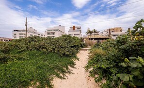 Property grounds - Apart Foot on Sand for Couples in Floripa Ida105 (Florianópolis)