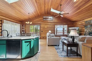 TV, fireplace - Lakefront Irish Hills Home ~ Sleeps 11 ~ Sandy Beach ~ Near MIS Speedway (Onsted)