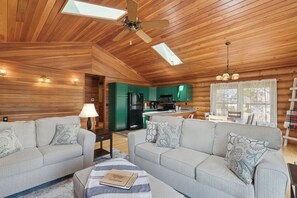 TV, fireplace - Lakefront Irish Hills Home ~ Sleeps 11 ~ Sandy Beach ~ Near MIS Speedway (Onsted)