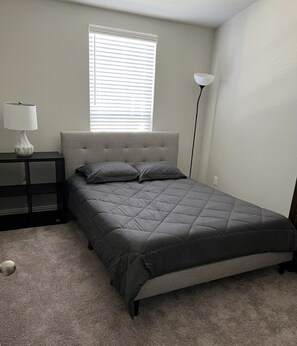 1 bedroom, iron/ironing board, free WiFi