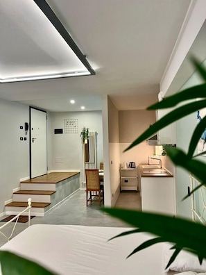1 bedroom, iron/ironing board, Internet, bed sheets