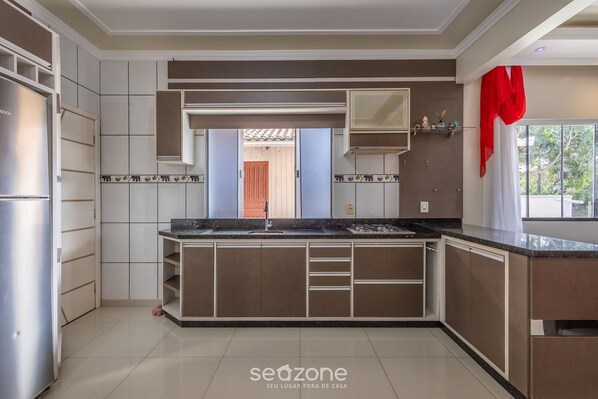 Departamento básico | Cocina privada