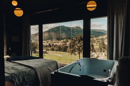 Deluxe Chalet, Balcony, Mountain View | Free WiFi