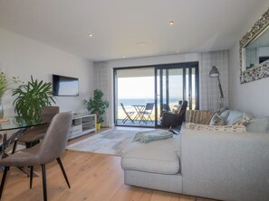 Living area - Beach View Fistral (Newquay)