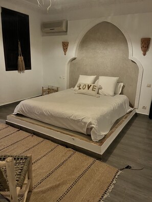 4 Schlafzimmer, Bügeleisen/Bügelbrett, WLAN, Bettwäsche