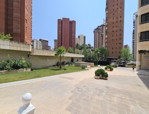 Apartment | Garden