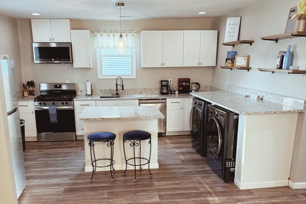 Microwave, oven, stovetop, dishwasher