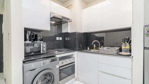 Studio | Internet - JVC Studio for 2 People With Pool (Dubai)